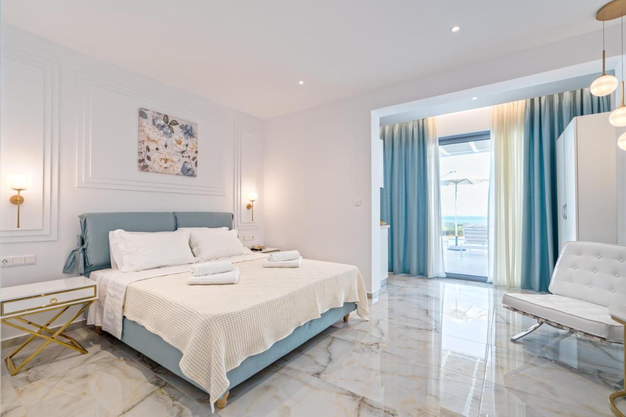 Dionisos Suites ลิคชูรี ภายนอก รูปภาพ