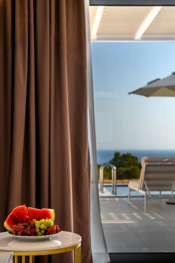 Dionisos Suites ลิคชูรี ภายนอก รูปภาพ