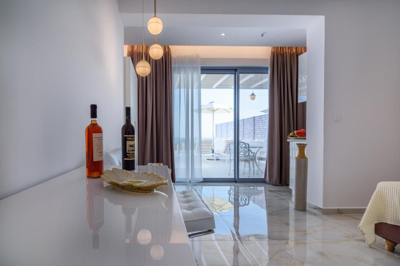Dionisos Suites ลิคชูรี ภายนอก รูปภาพ