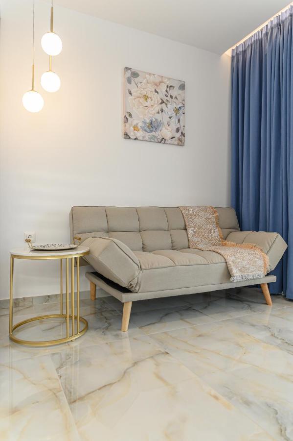 Dionisos Suites ลิคชูรี ภายนอก รูปภาพ