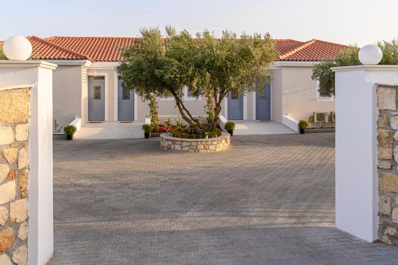 Dionisos Suites ลิคชูรี ภายนอก รูปภาพ