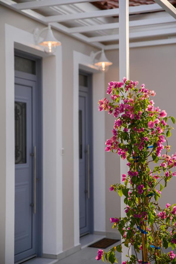 Dionisos Suites ลิคชูรี ภายนอก รูปภาพ